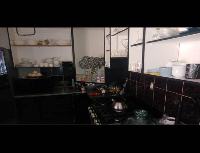 3 BEDROOM TOWNHOUSE FOR SALE IN MONDEOR